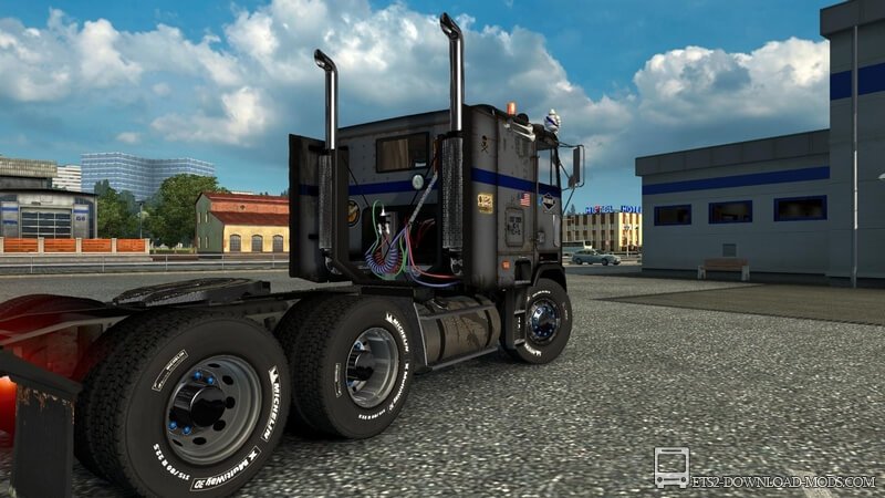 Грузовик Freightliner FLB для Euro Truck Simulator 2